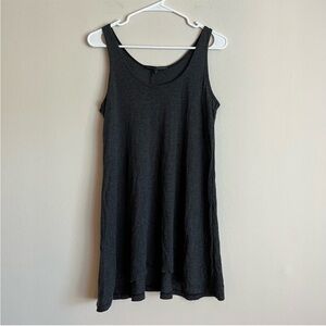 Merritt Charles Gray Sleeveless Scoop Neck Tunic Tank